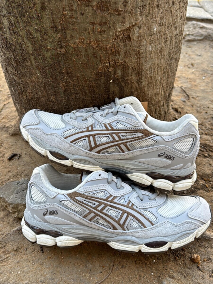 NEW ASICS NYC GEL
מידות: 40.5-46.5