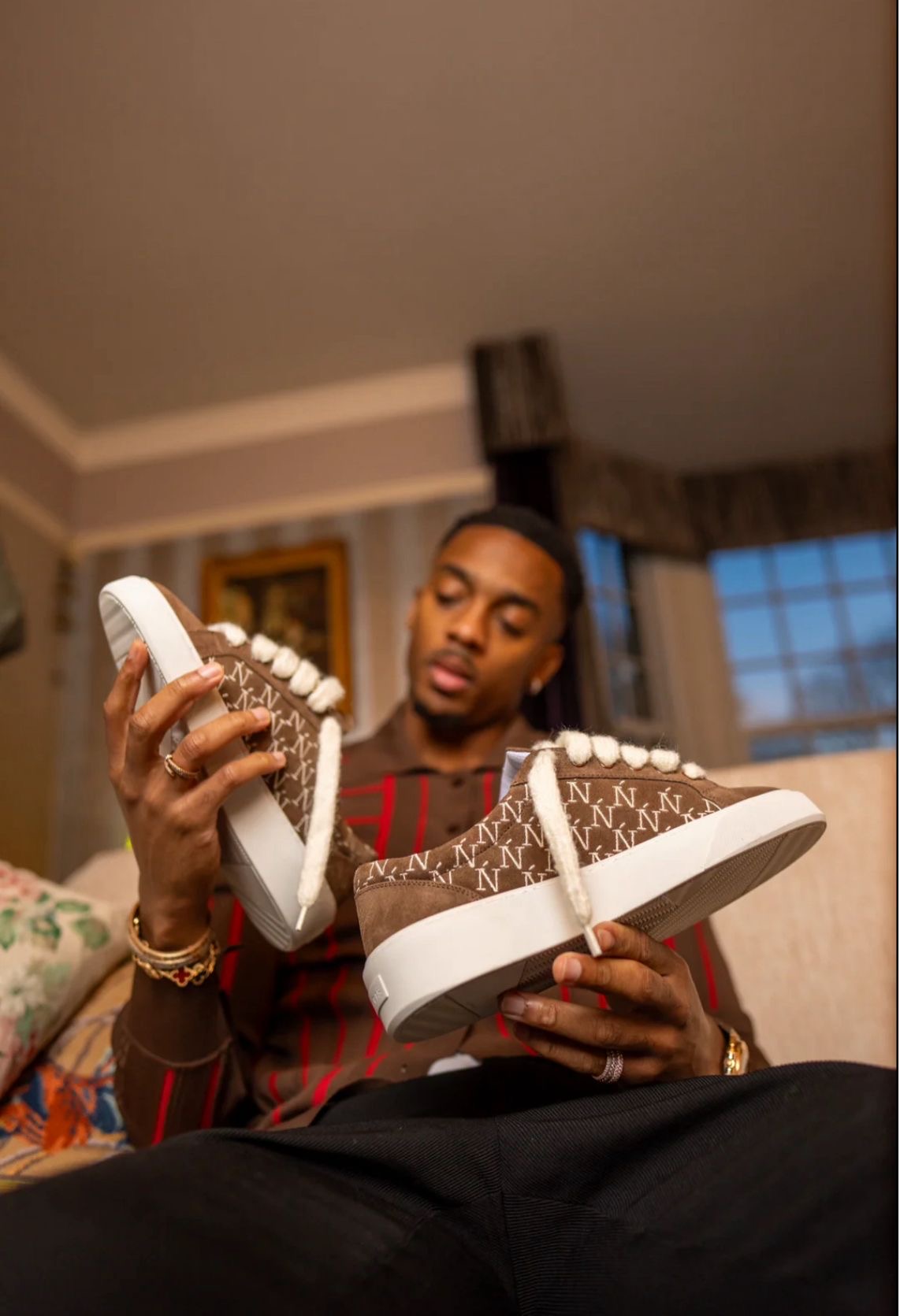 NUMERIŚ SIGNET - ALMOND – תמונה 4