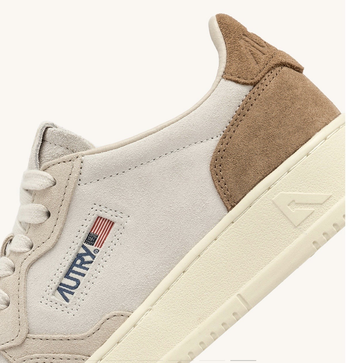 MEDALIST LOW TRICOLOR SNEAKERS IN SAND AND CIGAR SUEDE – תמונה 6