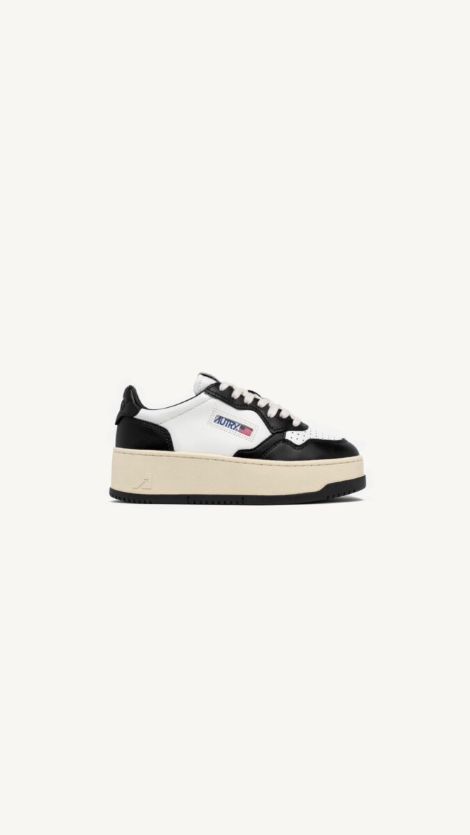 MEDALIST PLATFORM SNEAKERS IN WHITE AND BLACK LEATHER